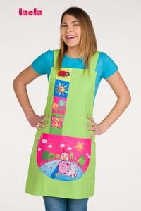 Divertida estola estampada con motivos infantiles. Ideal para estampar los nombres de los alumnos.
